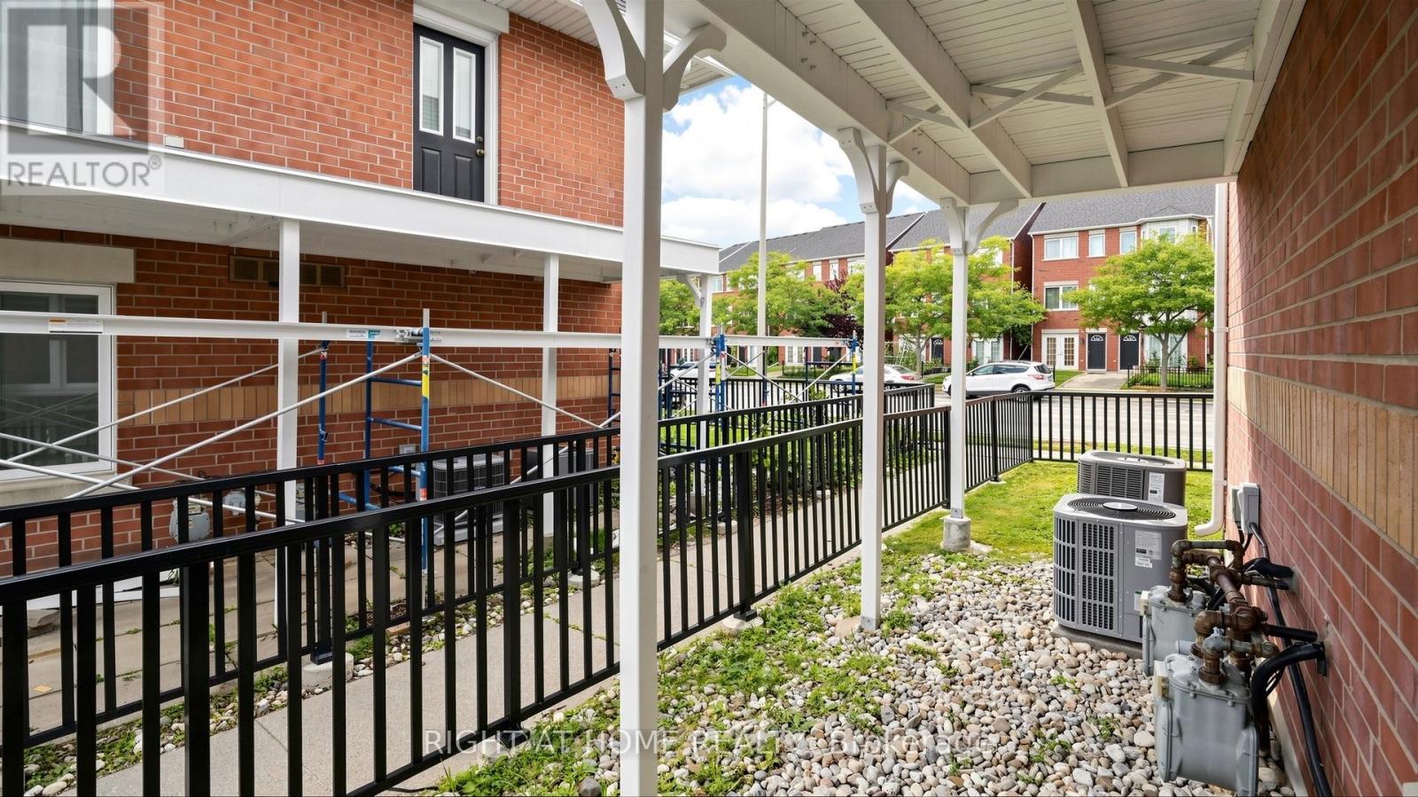 801 - 1701 Lampman Avenue, Burlington, Ontario  L7L 6R7 - Photo 43 - W13688832