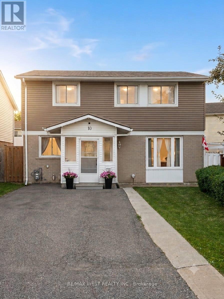 10 HARDCASTLE COURT, Brampton, Ontario