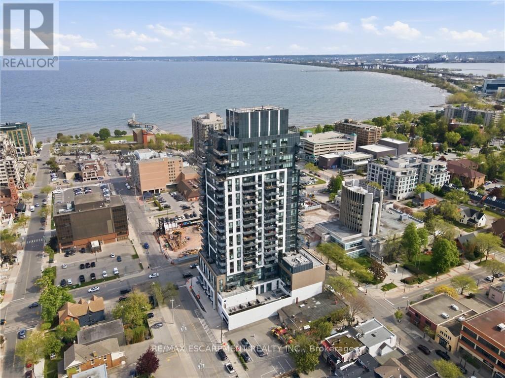 2004 - 2007 JAMES STREET, Burlington, Ontario