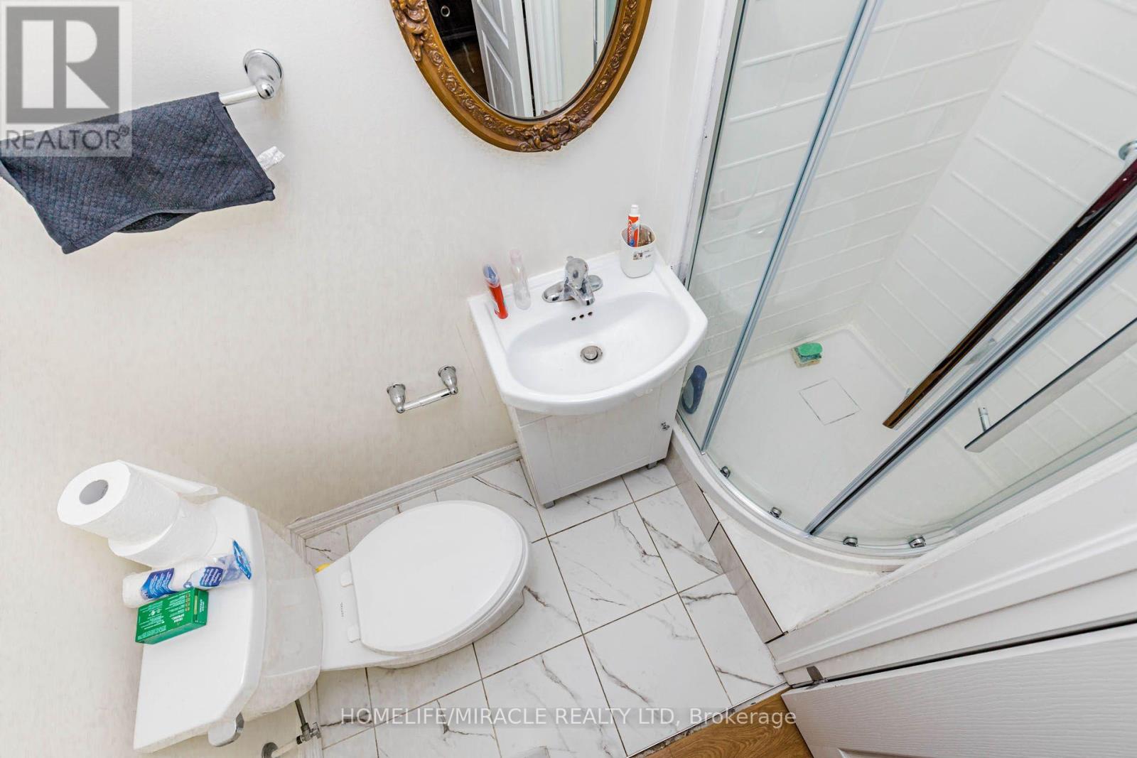 32 Arcola Street, Brampton, Ontario  L6P 4N7 - Photo 12 - W13688918