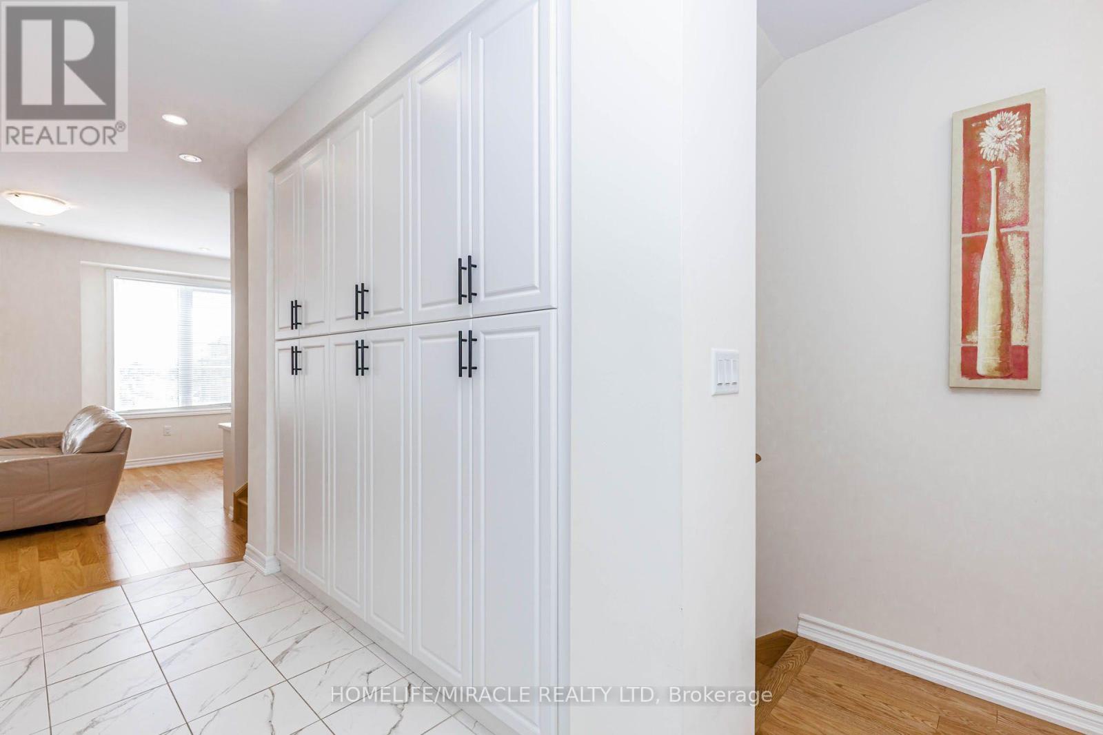 32 Arcola Street, Brampton, Ontario  L6P 4N7 - Photo 20 - W13688918