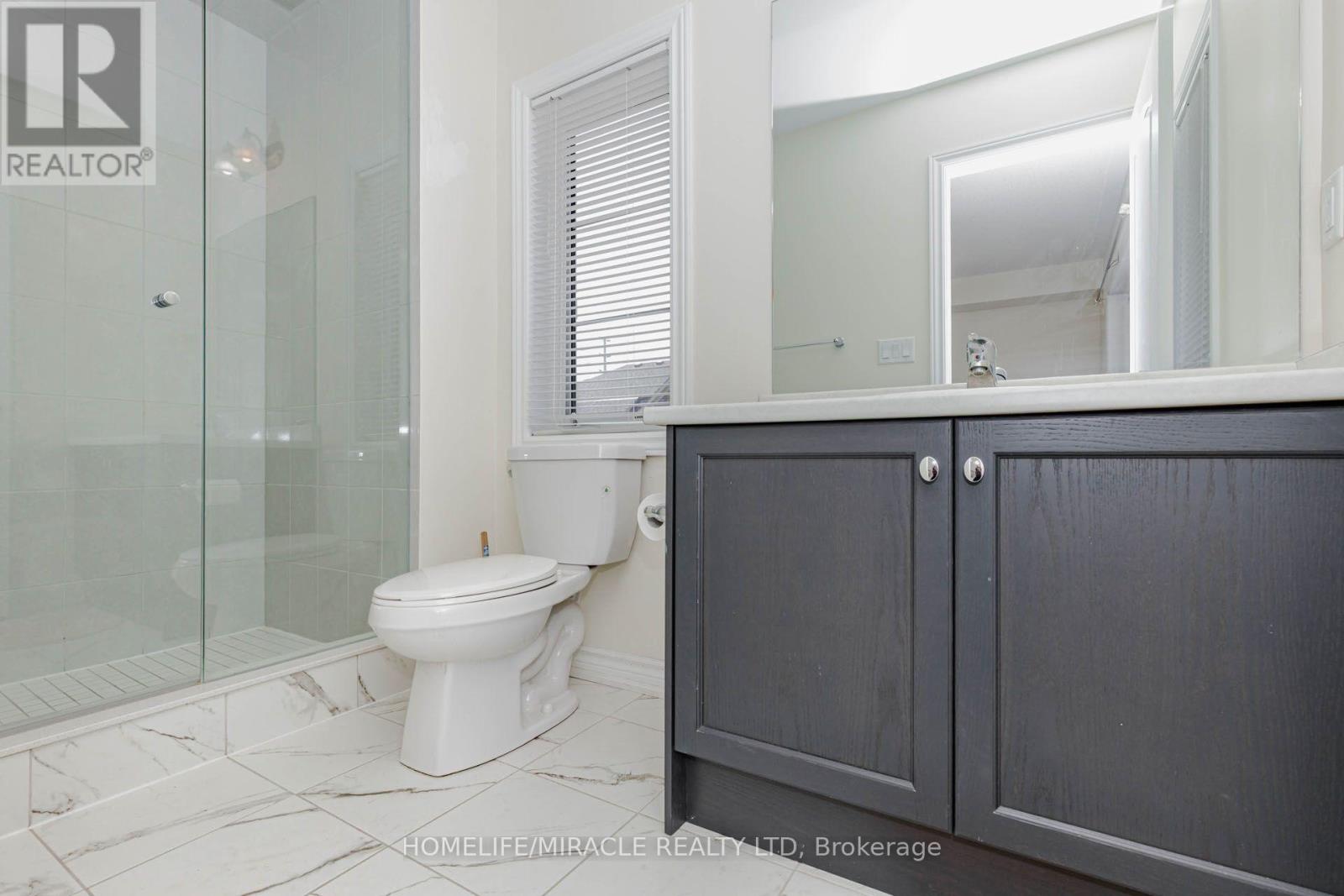 32 Arcola Street, Brampton, Ontario  L6P 4N7 - Photo 35 - W13688918