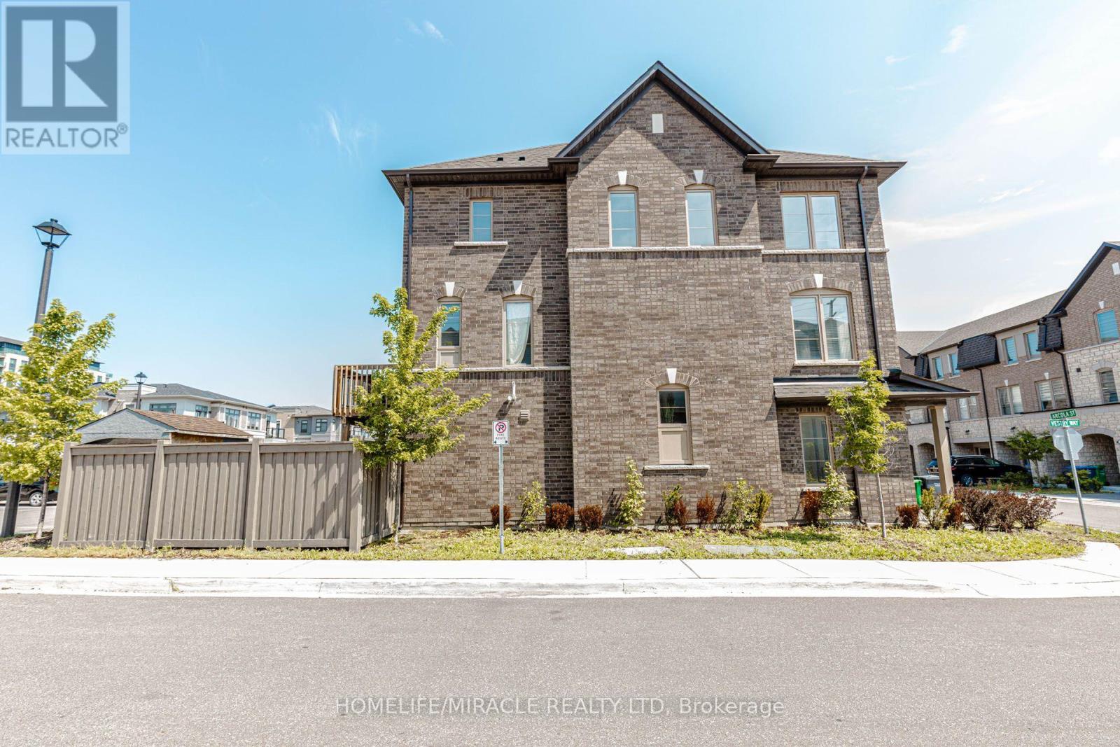 32 Arcola Street, Brampton, Ontario  L6P 4N7 - Photo 50 - W13688918