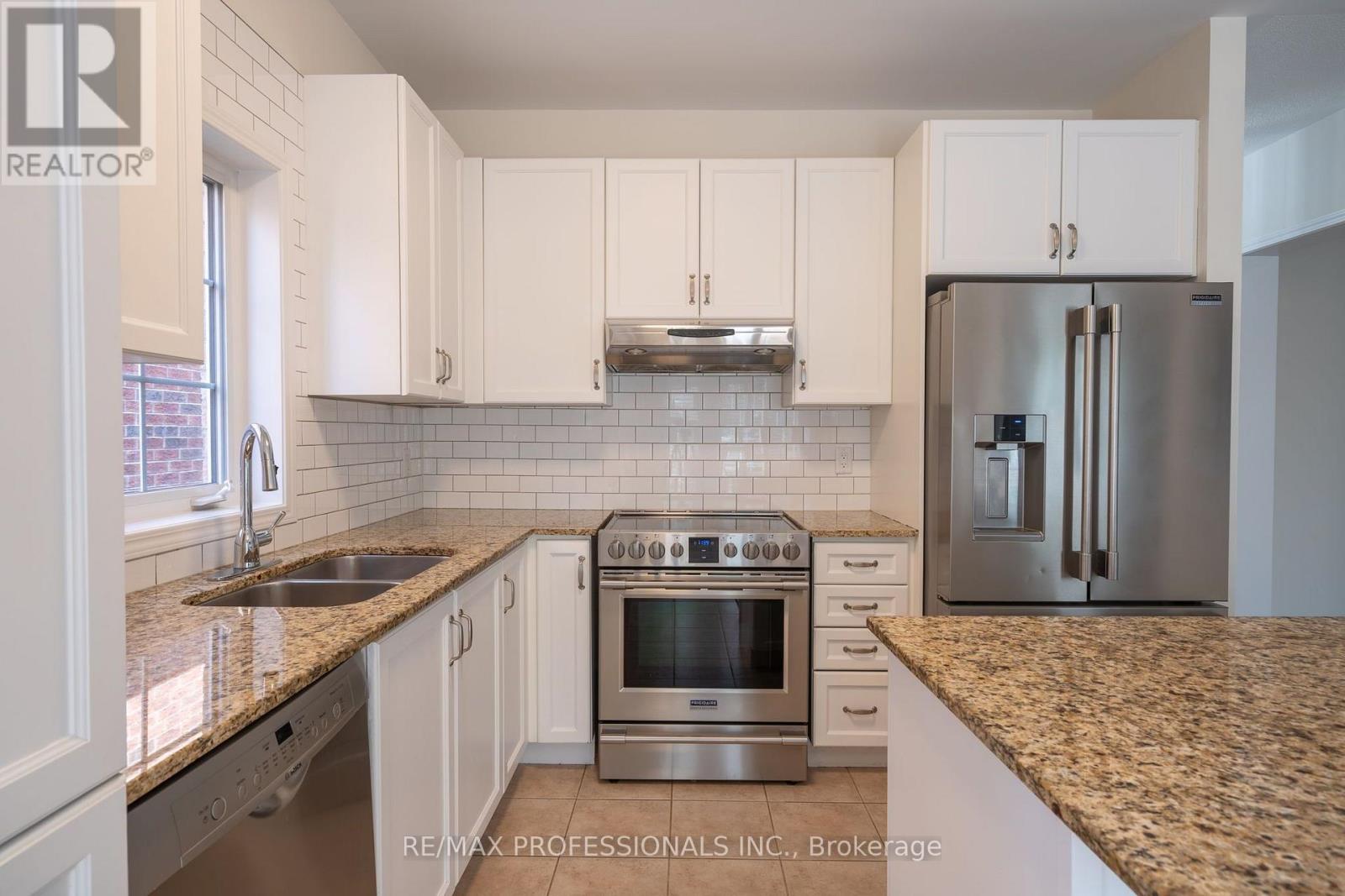 3184 Nixon Gate, Burlington, Ontario  L7M 0C6 - Photo 8 - W13688956