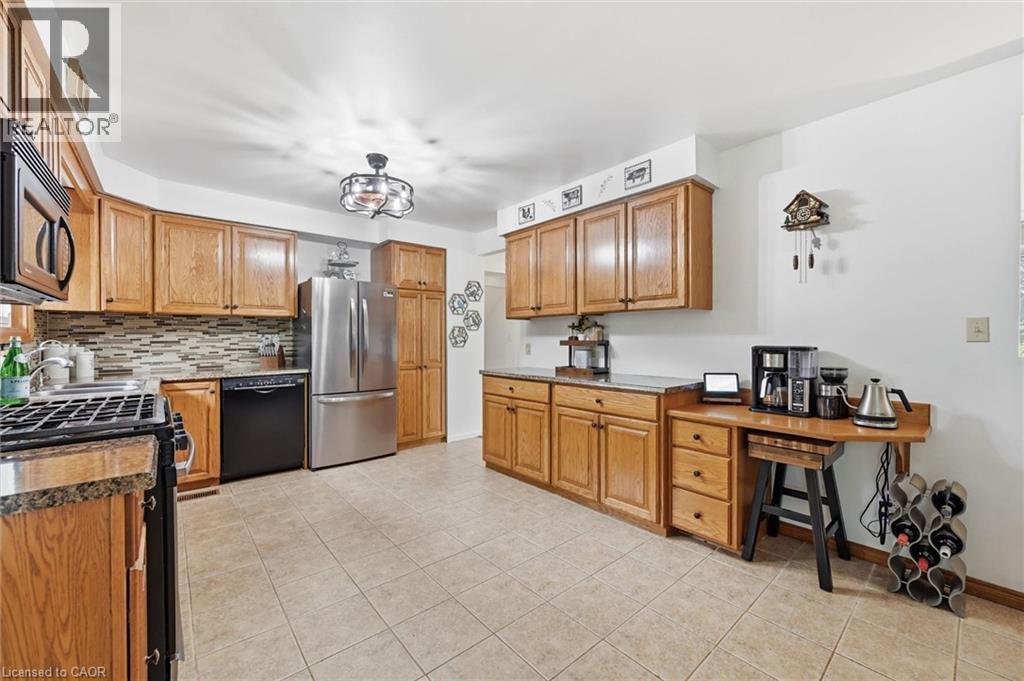 24 1/2 Parkview Road, Hagersville, Ontario  N0A 1H0 - Photo 9 - 40850593