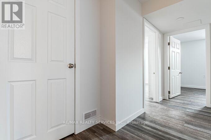 68 Rymal Road E, Hamilton, Ontario  L9B 1C1 - Photo 12 - X13688734