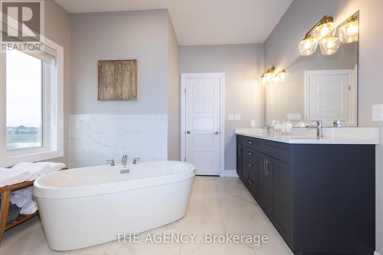 76 Grandville Circle, Brant, Ontario  N3L 0J5 - Photo 24 - X13688736