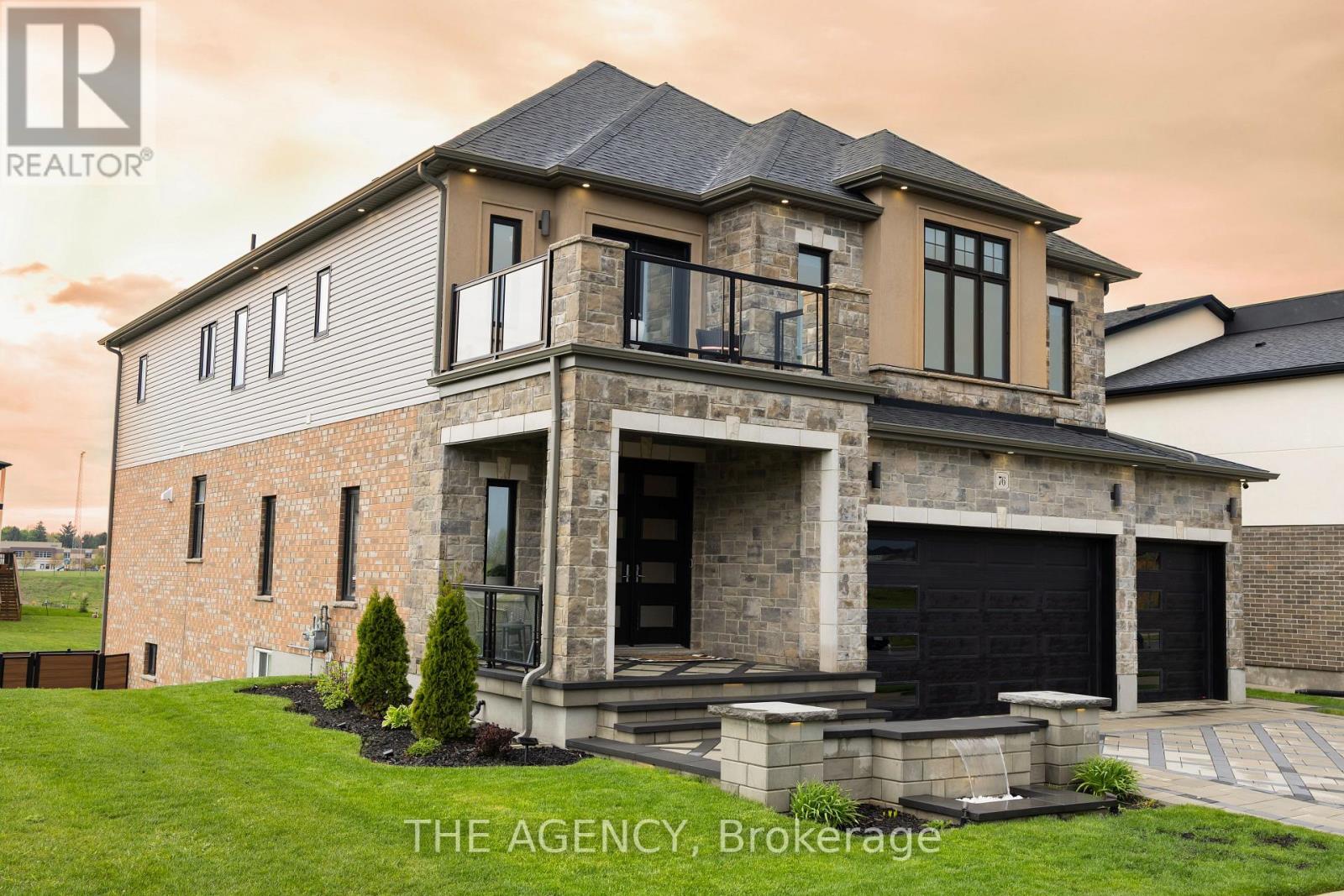 76 Grandville Circle, Brant, Ontario  N3L 0J5 - Photo 3 - X13688736