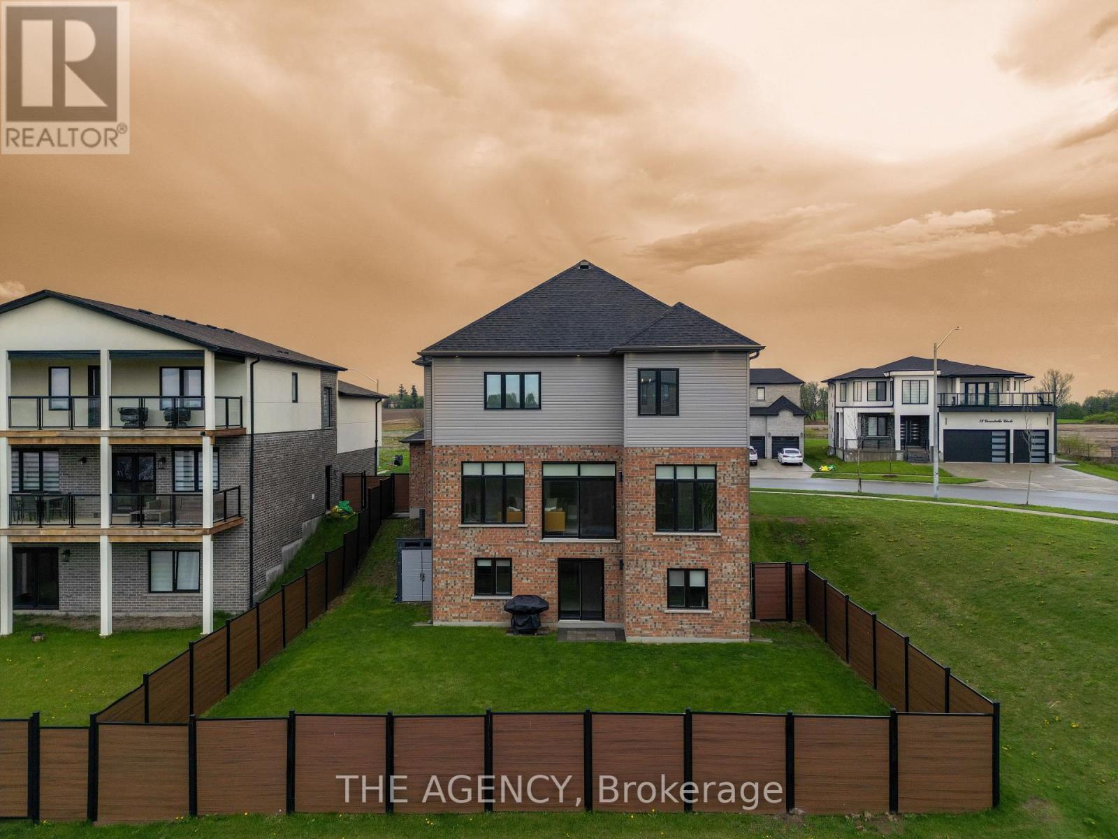 76 Grandville Circle, Brant, Ontario  N3L 0J5 - Photo 41 - X13688736