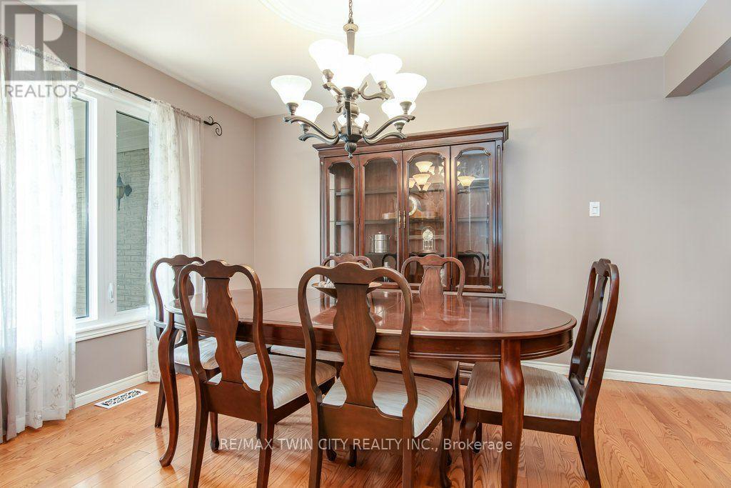 108 Queensway Drive, Woolwich, Ontario  N3B 2T5 - Photo 10 - X13688808