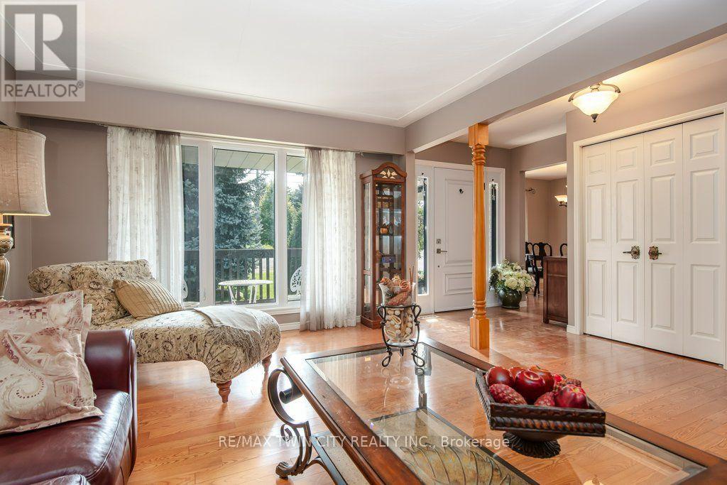 108 Queensway Drive, Woolwich, Ontario  N3B 2T5 - Photo 7 - X13688808