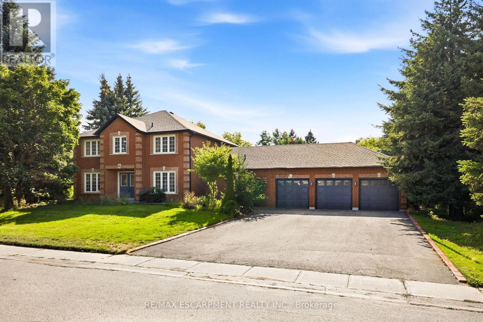 6 WILLOW CRESCENT, Mono, Ontario