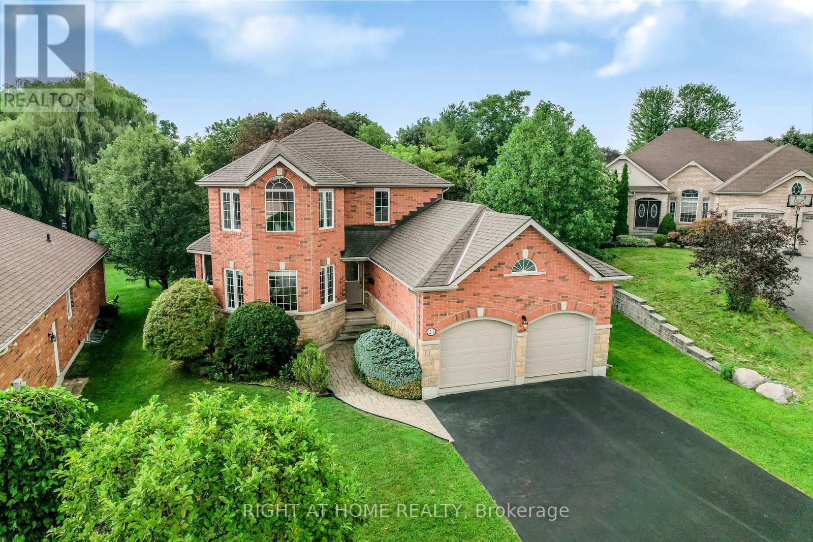23 MAGNOLIA COURT, Belleville, Ontario