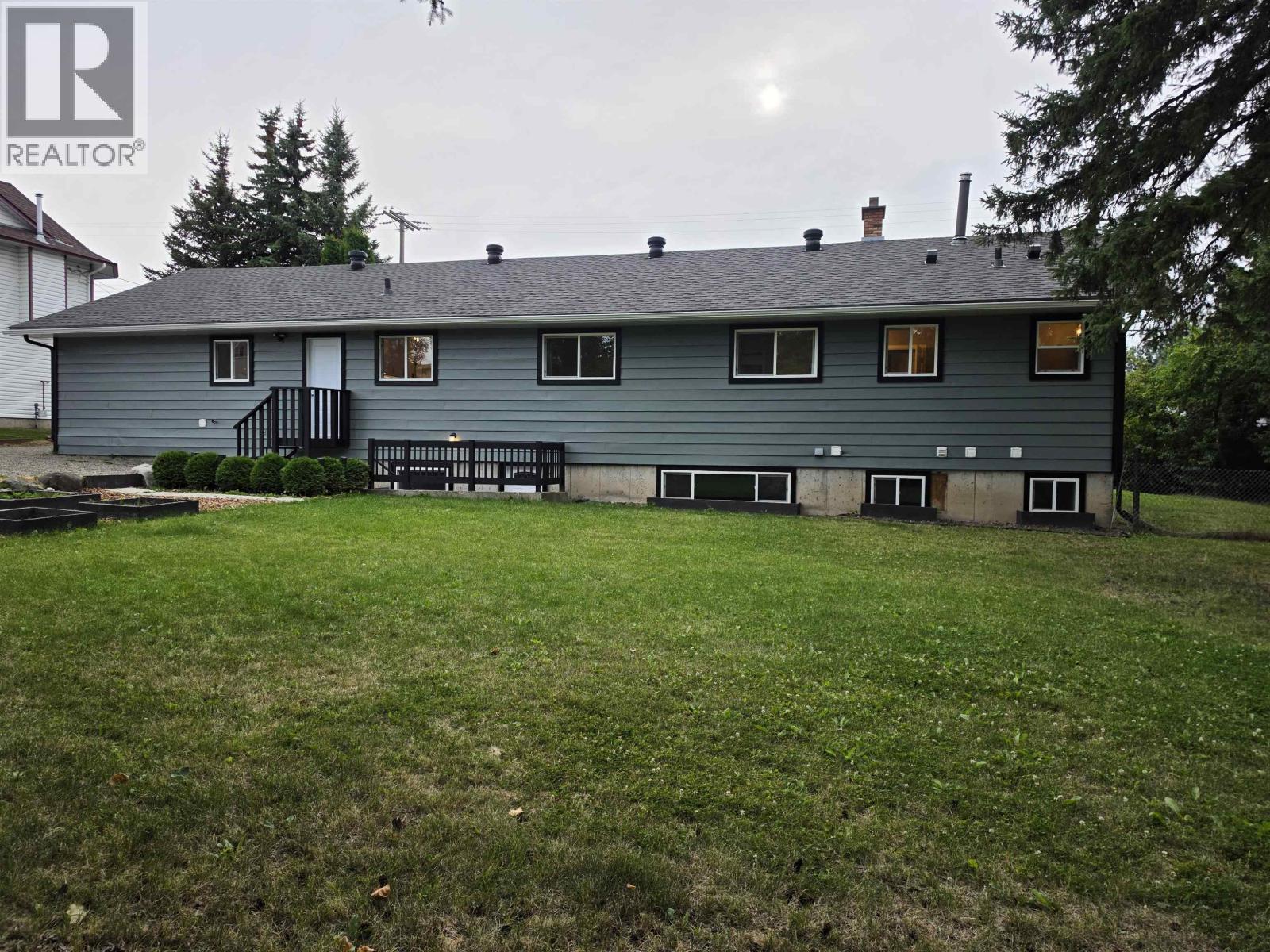 6900 Aldeen Road, Prince George, British Columbia  V2N 5P8 - Photo 3 - R3156819