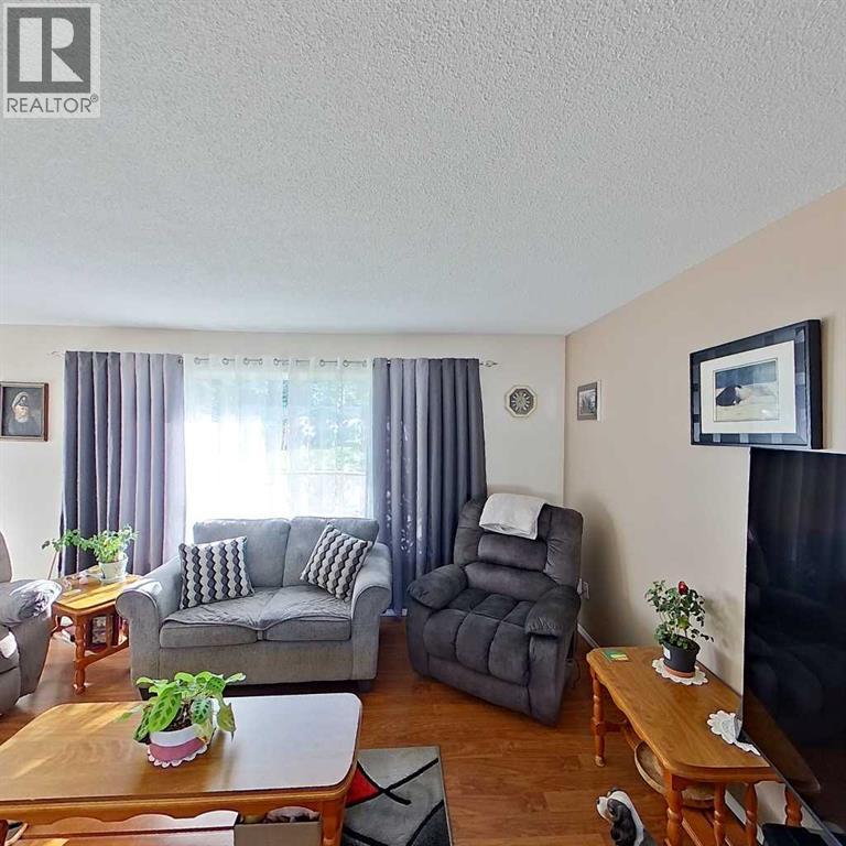 28 Centennial Crescent, Swan Hills, Alberta  T0G 2C0 - Photo 25 - A2337305
