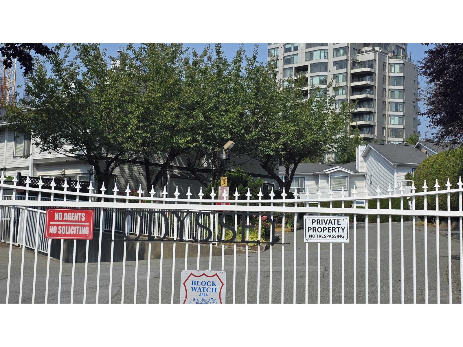 201 13863 100 Avenue, Surrey, British Columbia  V3T 5P5 - Photo 3 - R3156325