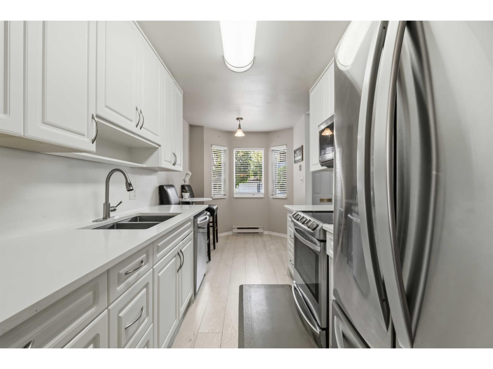 2 10094 154 Street, Surrey, British Columbia  V3R 4J6 - Photo 8 - R3156538