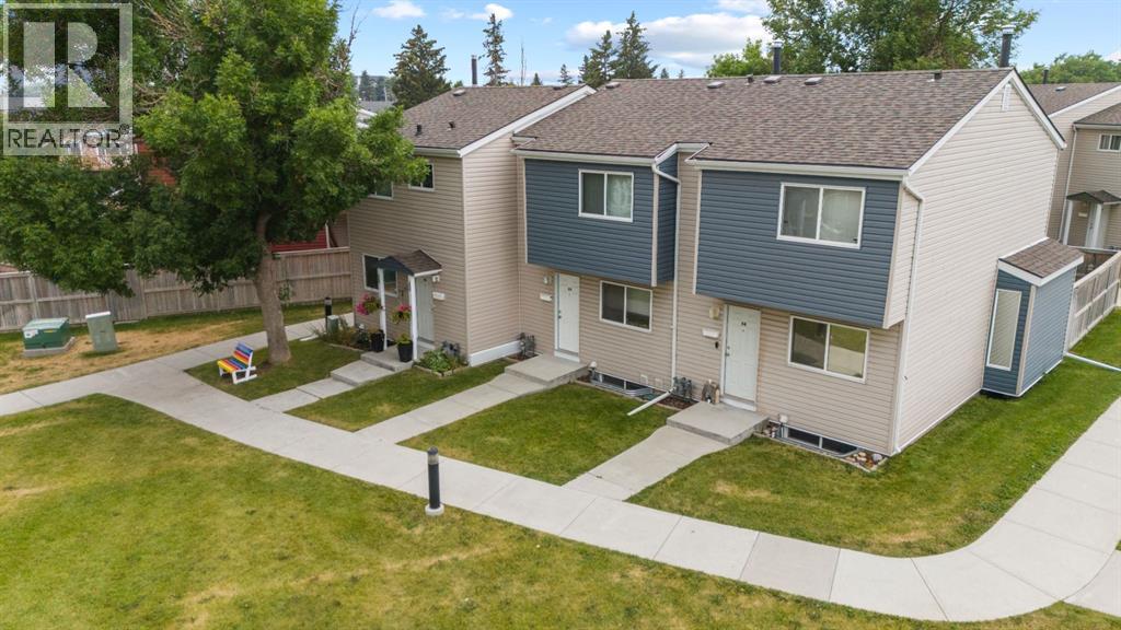 69, 5425 Pensacola Crescent SE, Calgary, Alberta T2A 2G4 - Photo 4 - A2335204