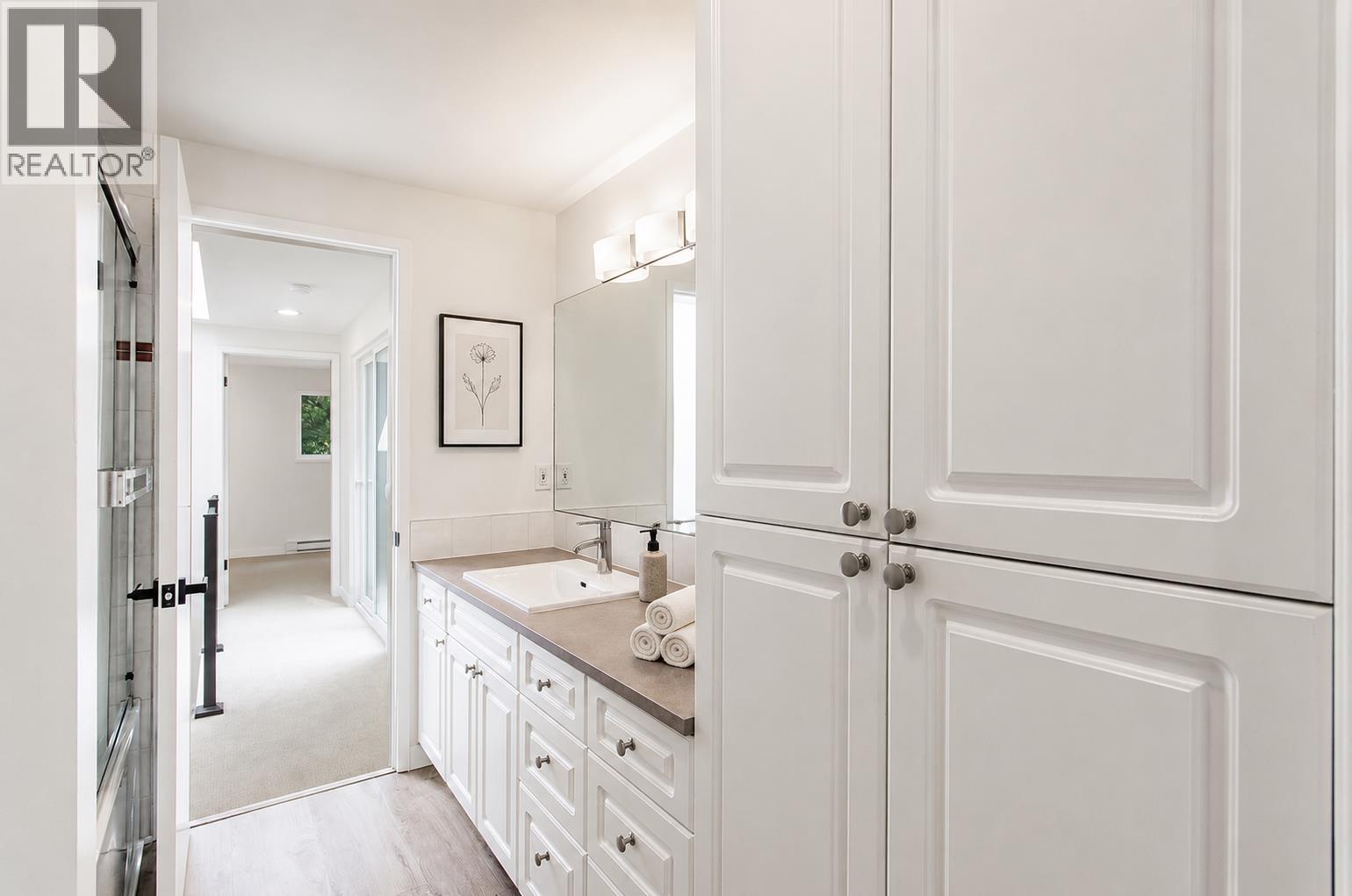 962 E 11th Avenue, Vancouver, British Columbia  V5T 2E9 - Photo 31 - R3156769