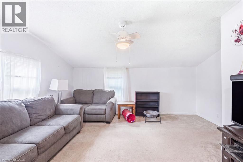 56 Welland Avenue, St. Catharines, Ontario  L2R 2M5 - Photo 4 - 40835369