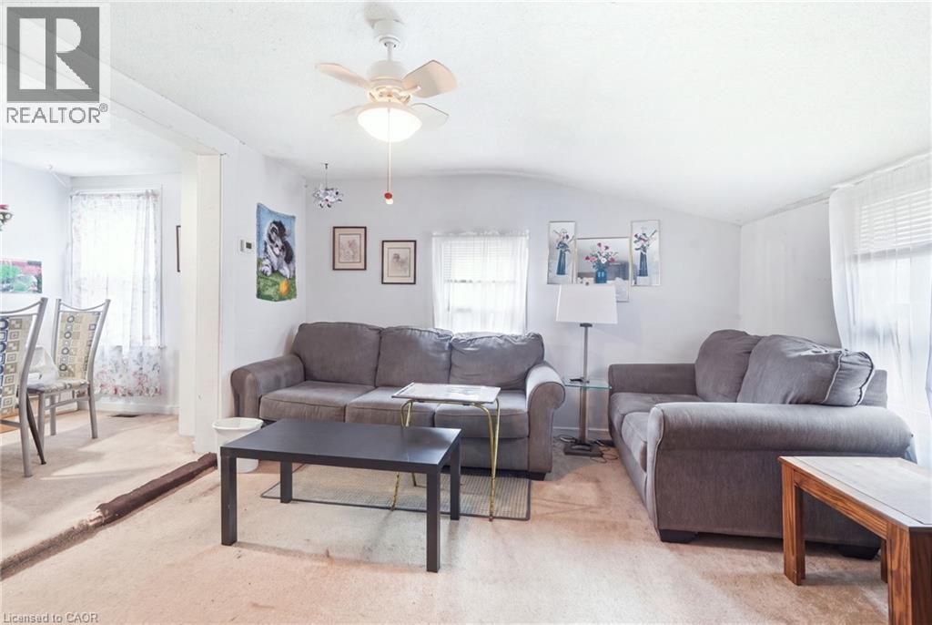 56 Welland Avenue, St. Catharines, Ontario  L2R 2M5 - Photo 5 - 40835369