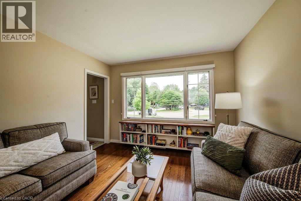 97 Somerset Crescent, Waterloo, Ontario  N2L 1N1 - Photo 12 - 40856183