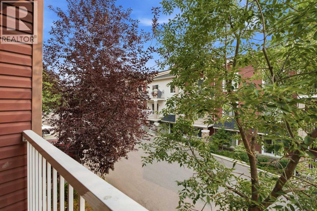 106 Panamount Drive NW, Calgary, Alberta  T3K 6K3 - Photo 10 - A2338019