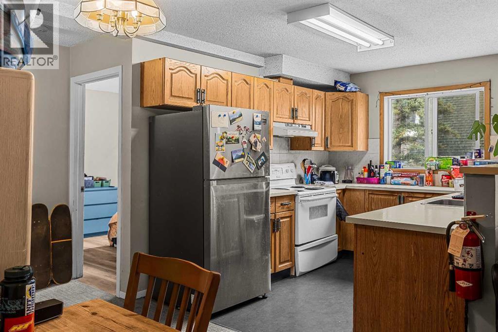 203, 110 Beaver Street, Banff, Alberta  T1L 1C1 - Photo 13 - A2338056