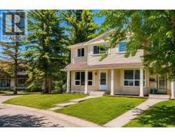 174 Woodmont Terrace SW, Calgary, Alberta