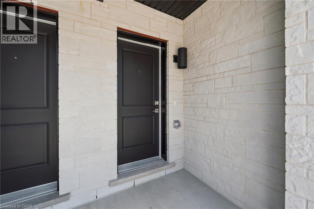 525 Erinbrook Drive Unit# B047, Kitchener, Ontario  N2E 0L4 - Photo 4 - 40856706