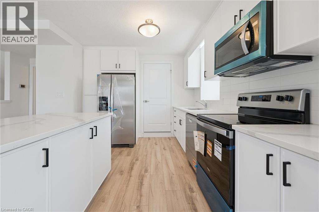 525 Erinbrook Drive Unit# B047, Kitchener, Ontario  N2E 0L4 - Photo 20 - 40856706