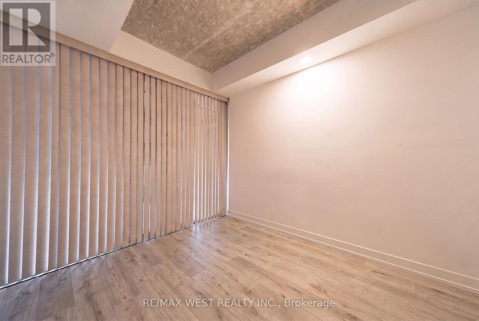 331 - 161 Roehampton Avenue, Toronto, Ontario  M4P 0C8 - Photo 10 - C13681038