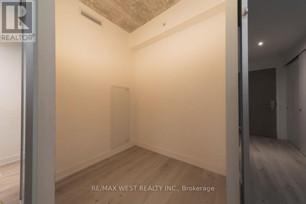 331 - 161 Roehampton Avenue, Toronto, Ontario  M4P 0C8 - Photo 8 - C13681038