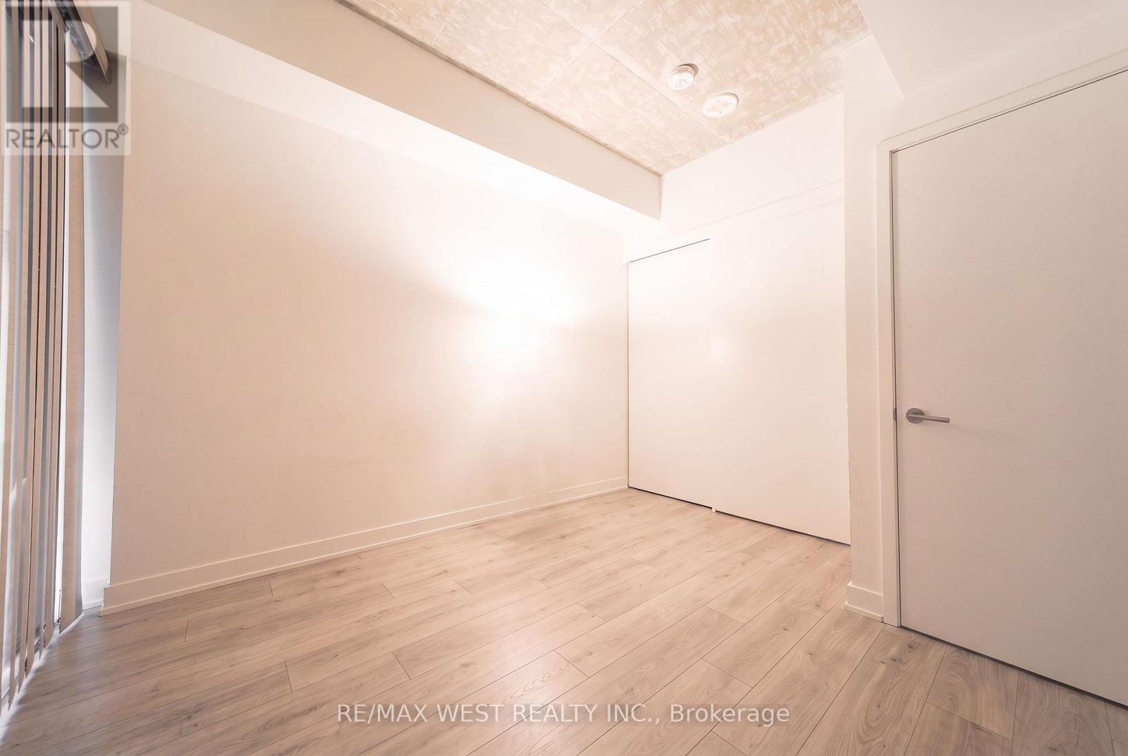 331 - 161 Roehampton Avenue, Toronto, Ontario  M4P 0C8 - Photo 9 - C13681038