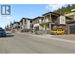 695 Deans Drive, Kelowna, British Columbia  V1P 1A1 - Photo 12 - 10398135