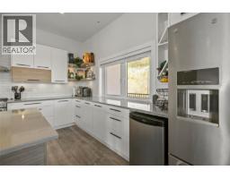 695 Deans Drive, Kelowna, British Columbia  V1P 1A1 - Photo 21 - 10398135
