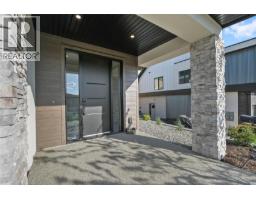 695 Deans Drive, Kelowna, British Columbia  V1P 1A1 - Photo 48 - 10398135