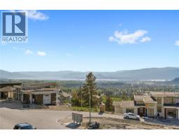 695 Deans Drive, Kelowna, British Columbia  V1P 1A1 - Photo 5 - 10398135