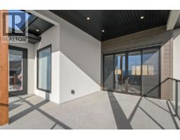 695 Deans Drive, Kelowna, British Columbia  V1P 1A1 - Photo 6 - 10398135