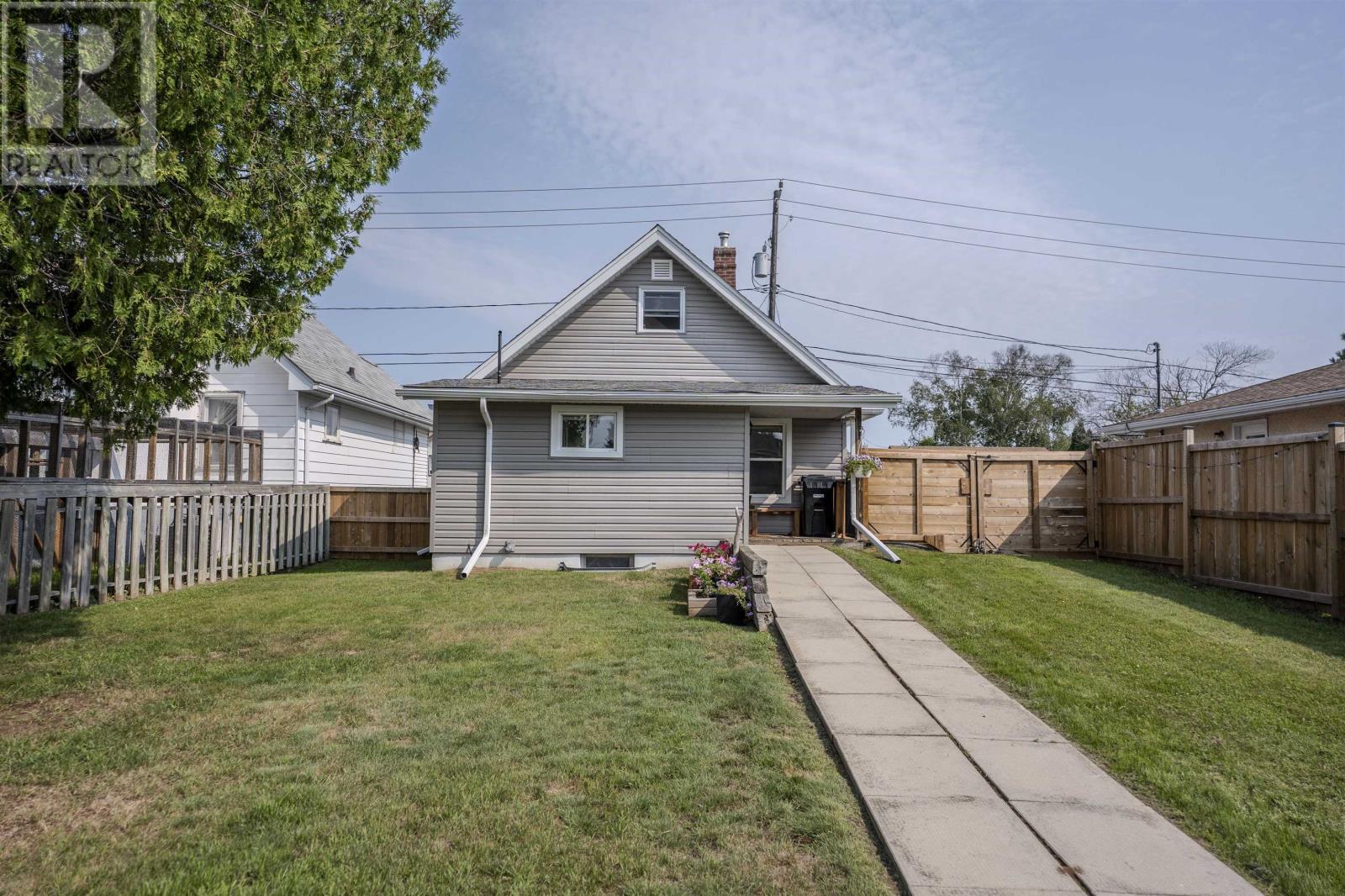 319 Lillian St, Thunder Bay, Ontario  P7A 1J1 - Photo 31 - TB2602398