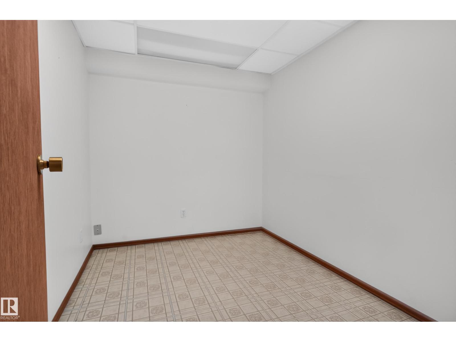 8146 27 Av NW, Edmonton, Alberta  T6K 4C9 - Photo 49 - E4503882
