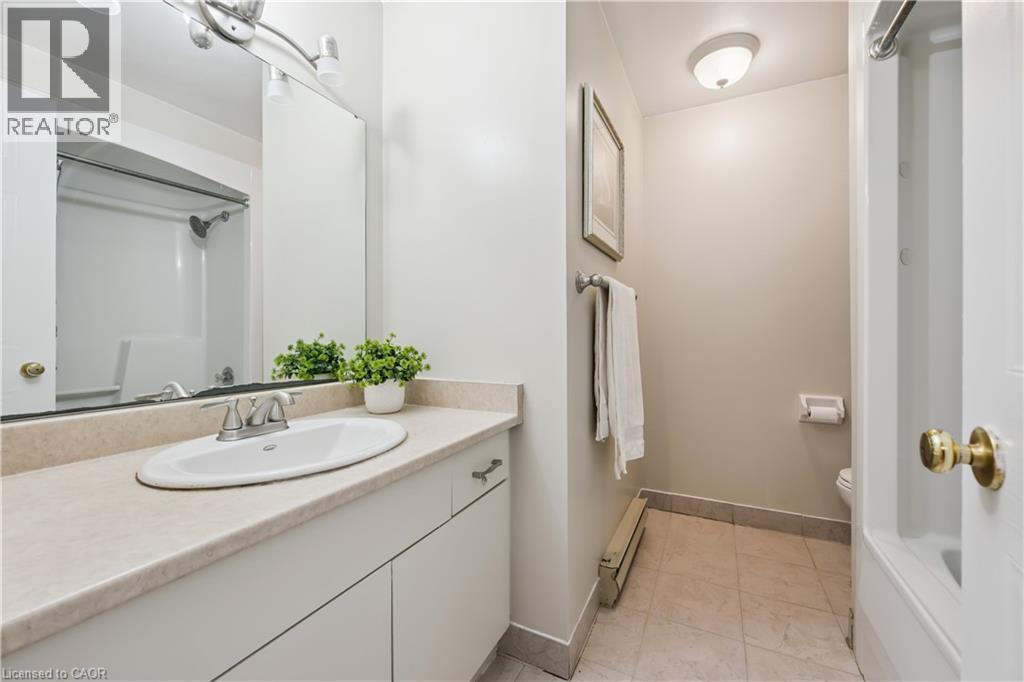 219 Kingswood Drive Unit# 59, Kitchener, Ontario  N2E 3J4 - Photo 22 - 40851900