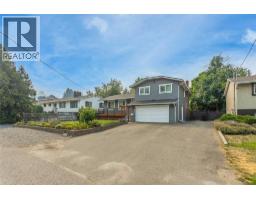 863 Hammer Avenue, Kelowna, British Columbia  V1W 2B7 - Photo 3 - 10395871