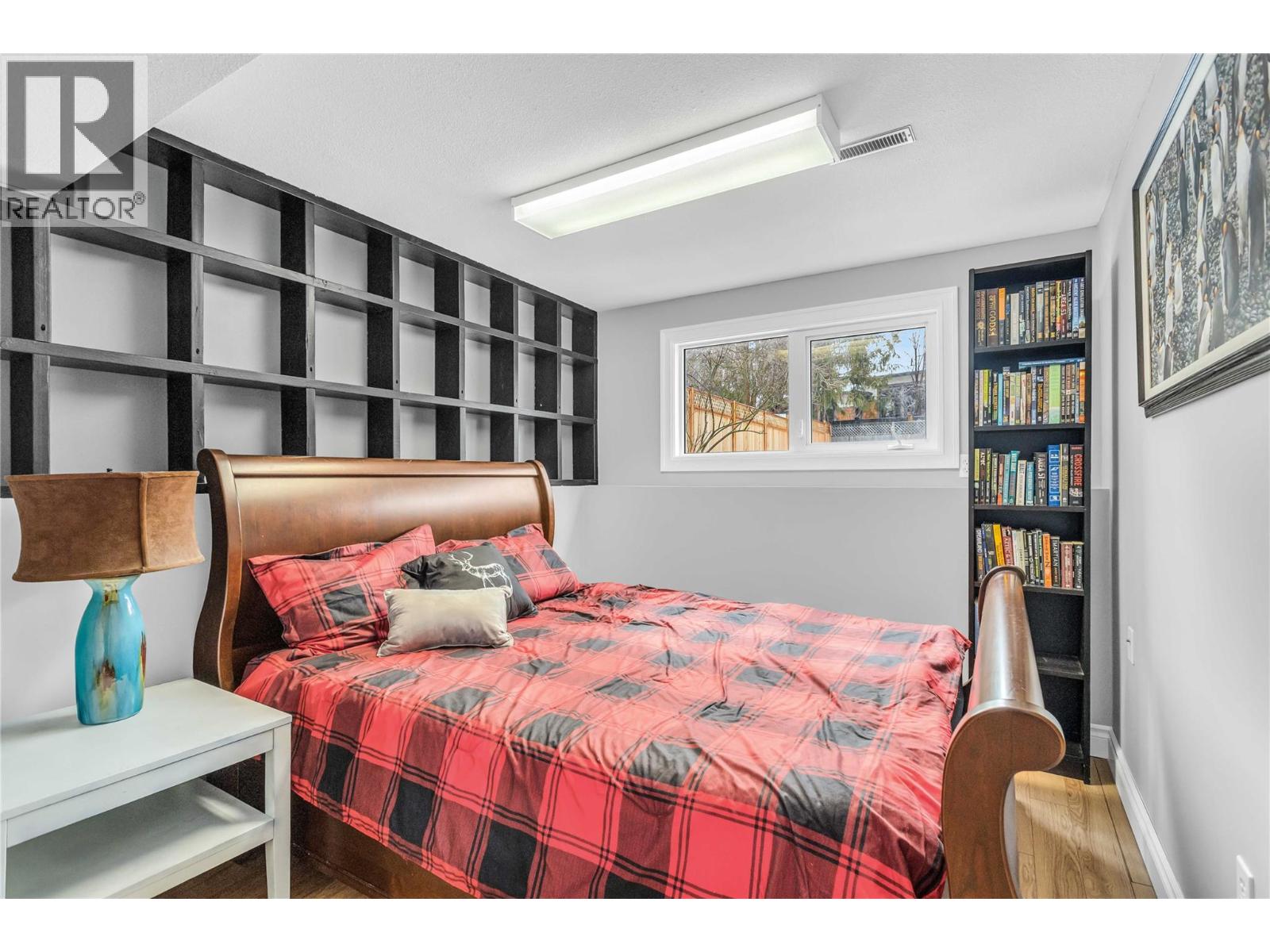 863 Hammer Avenue, Kelowna, British Columbia  V1W 2B7 - Photo 47 - 10395871