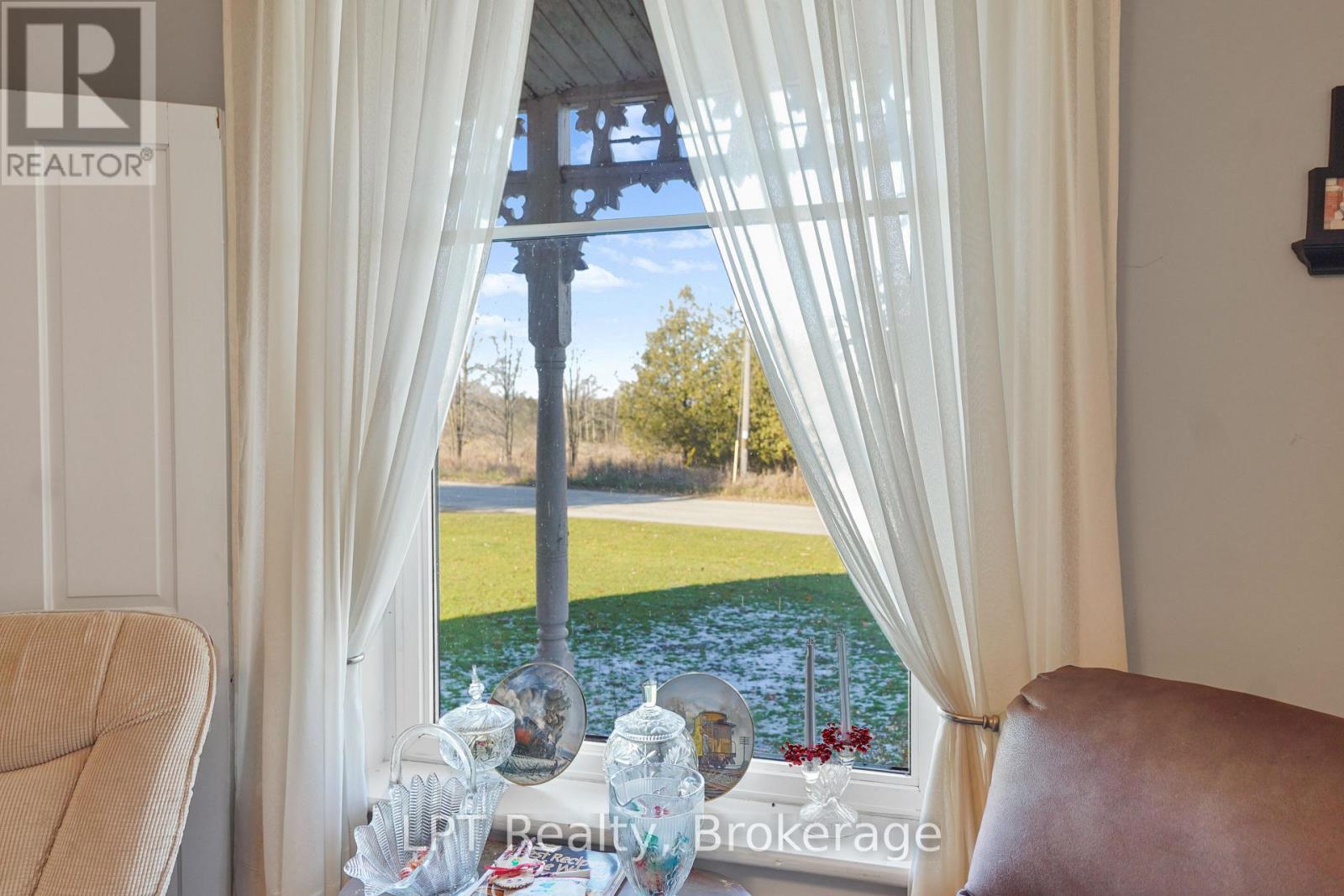 262884 Varney Road, West Grey, Ontario  N0G 1R0 - Photo 18 - X12569770