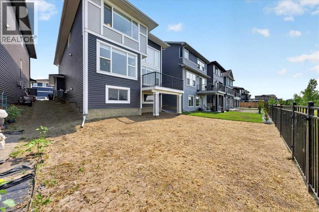 75 Midgrove Drive SW, Airdrie, Alberta  T4B 5K7 - Photo 45 - A2322777