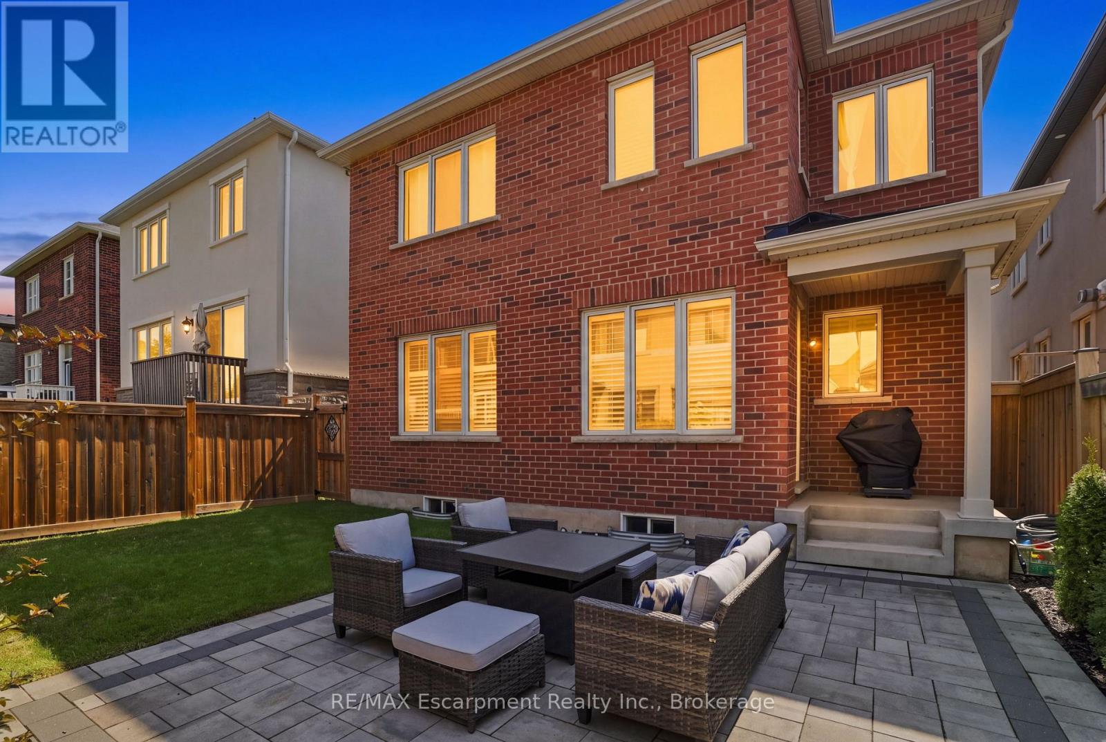 143 Threshing Mill Boulevard, Oakville, Ontario  L6H 0V5 - Photo 29 - W13689008