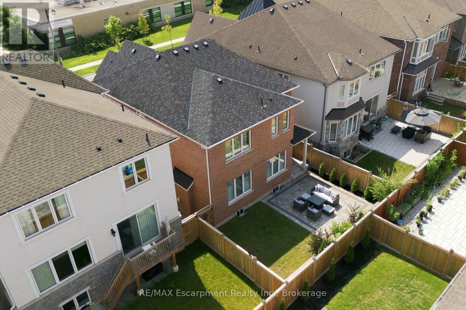 143 Threshing Mill Boulevard, Oakville, Ontario  L6H 0V5 - Photo 32 - W13689008