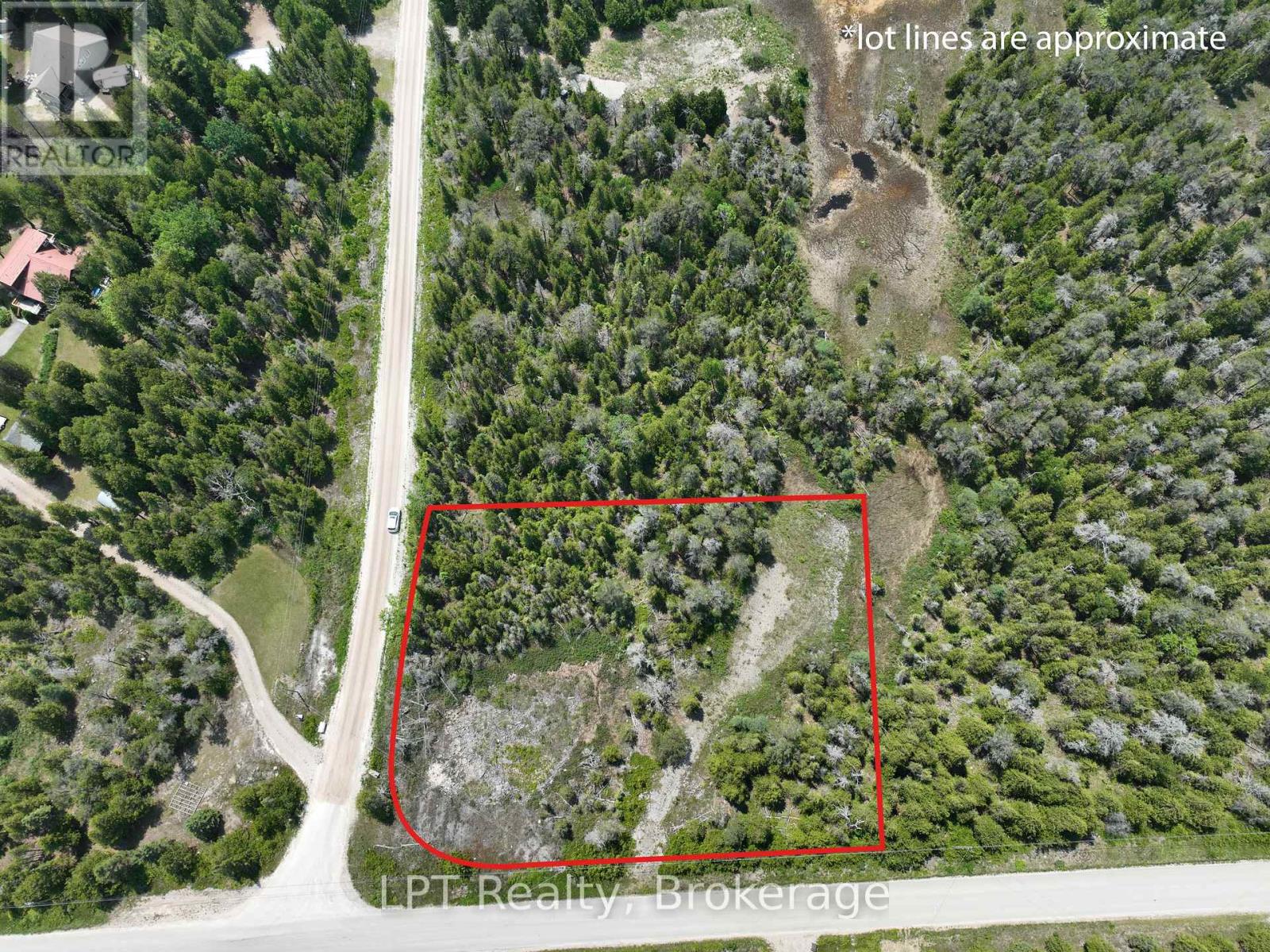 1226 Dorcas Bay Road, Northern Bruce Peninsula, Ontario  N0H 2R0 - Photo 2 - X12974902