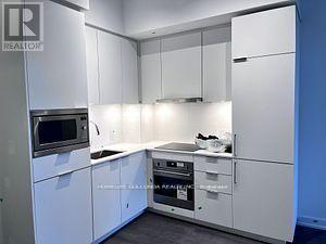 S621 - 8 Olympic Garden Drive, Toronto, Ontario M2M 0B9 - Photo 32 - C13689030